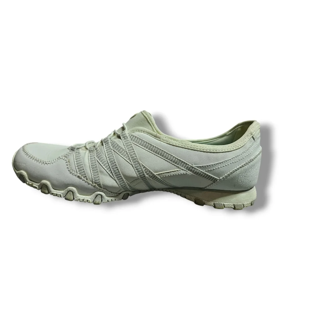 Skechers Women's White Cycling Shoes, Size 11 - Picture 2 of 8